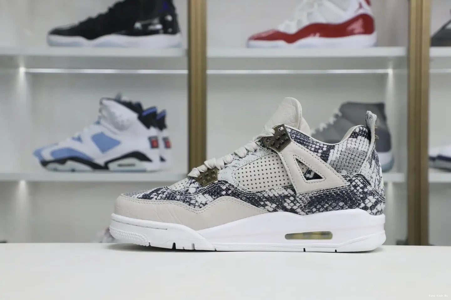 Jordan Jordan Air snakeskin Kimikick retro 4 0814